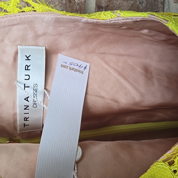 Trina Turk Lace Sleeveless Yellow Dress Size 2 NWT - Picture 4 of 7